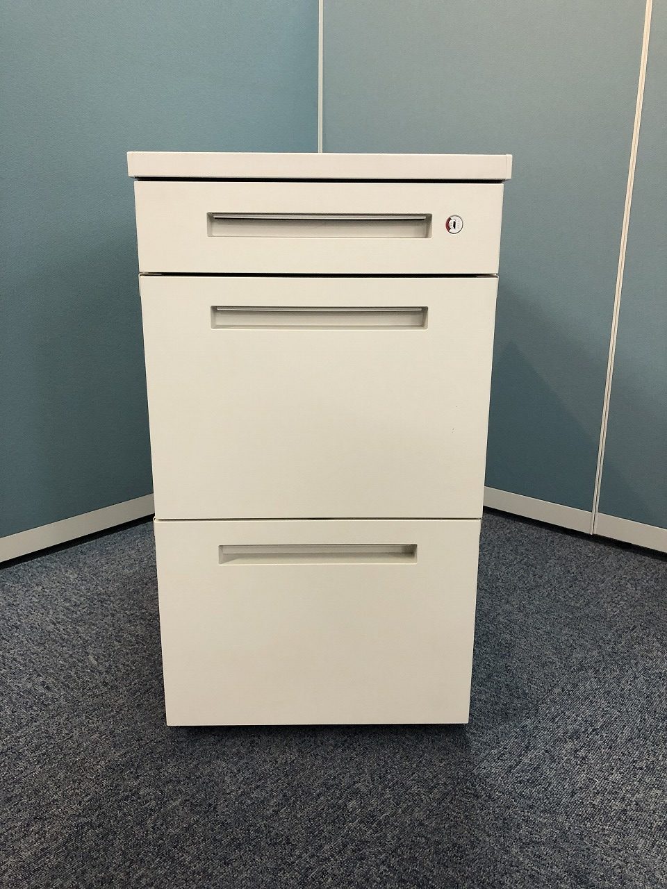 【新品】 3段 脇机